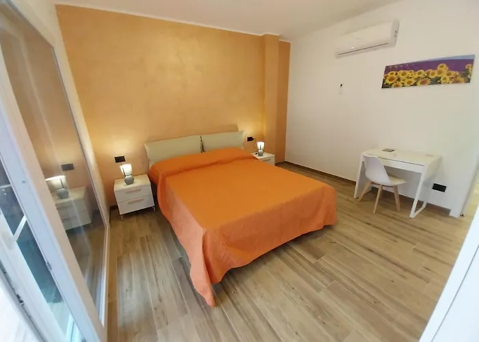 Πανσιόν Rosa Piazza (Genoa)